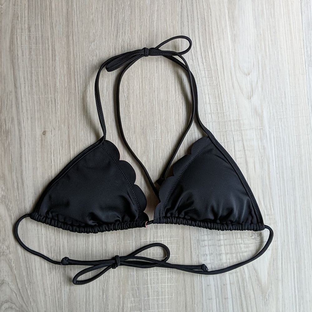 VS scalloped bikini top XS